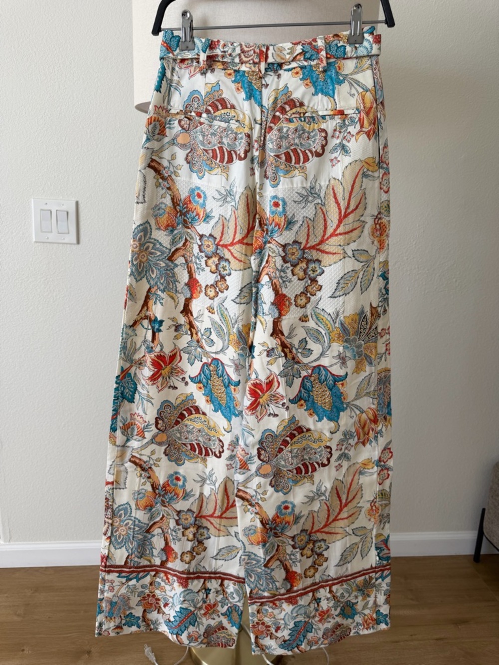 Etro Cream Floral-Paisley Wide-Leg Tie-Waist Pants with Teal and Orange Accents - Picture 6 of 9
